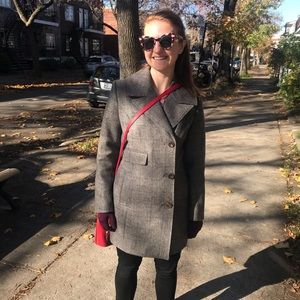 Meet your Posher, Frances